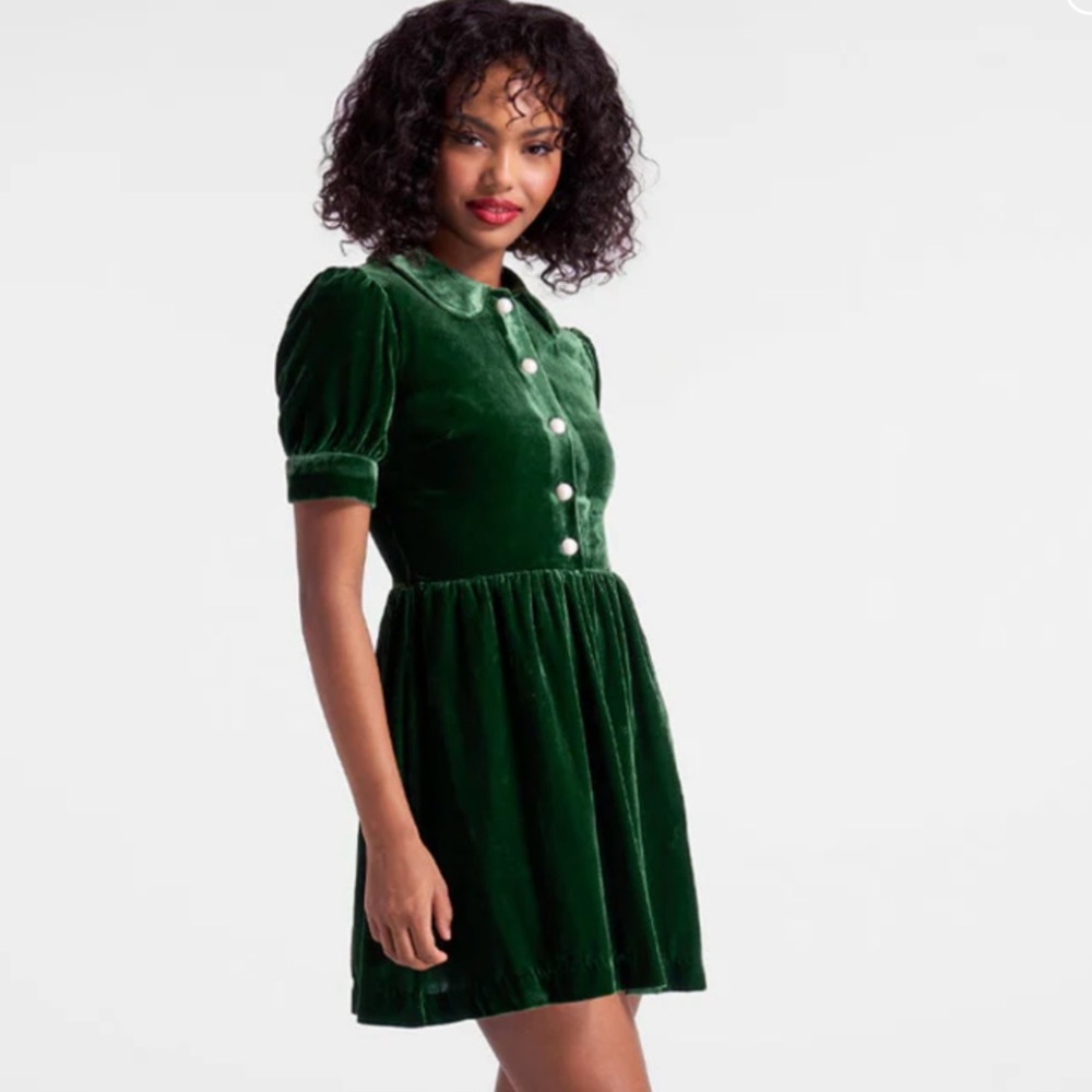 NWT Modcloth Emerald Velvet Puff Sleeve Mini Dress